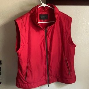 Lafayette 148 red vest size L